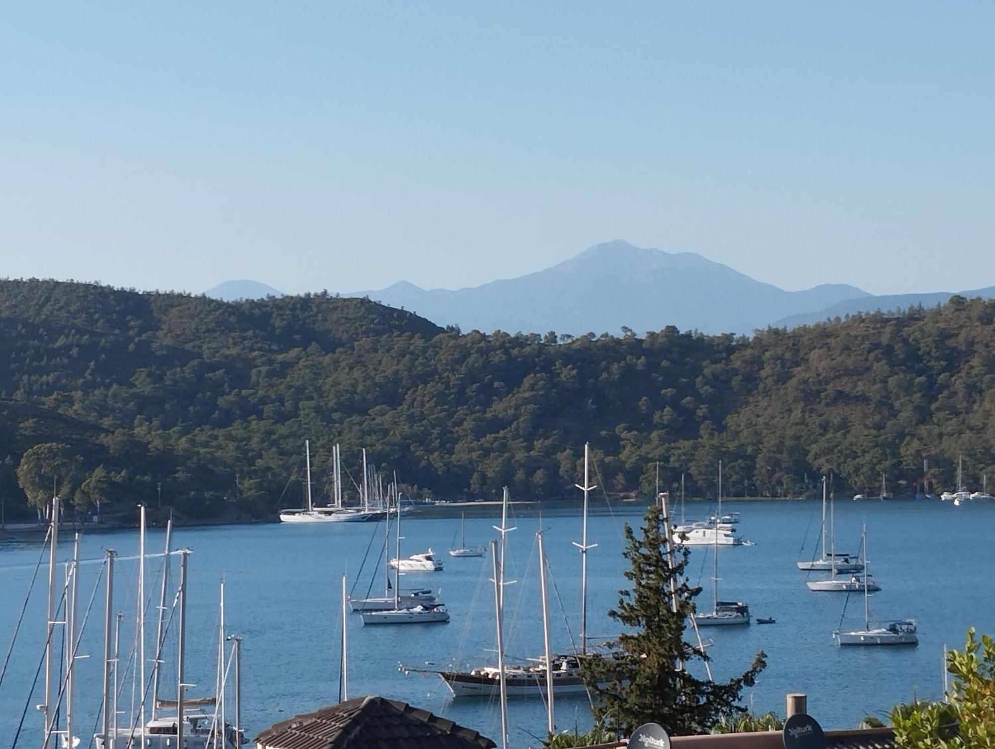 فتحية Duygu Apart Spellbinding Sea Views الغرفة الصورة