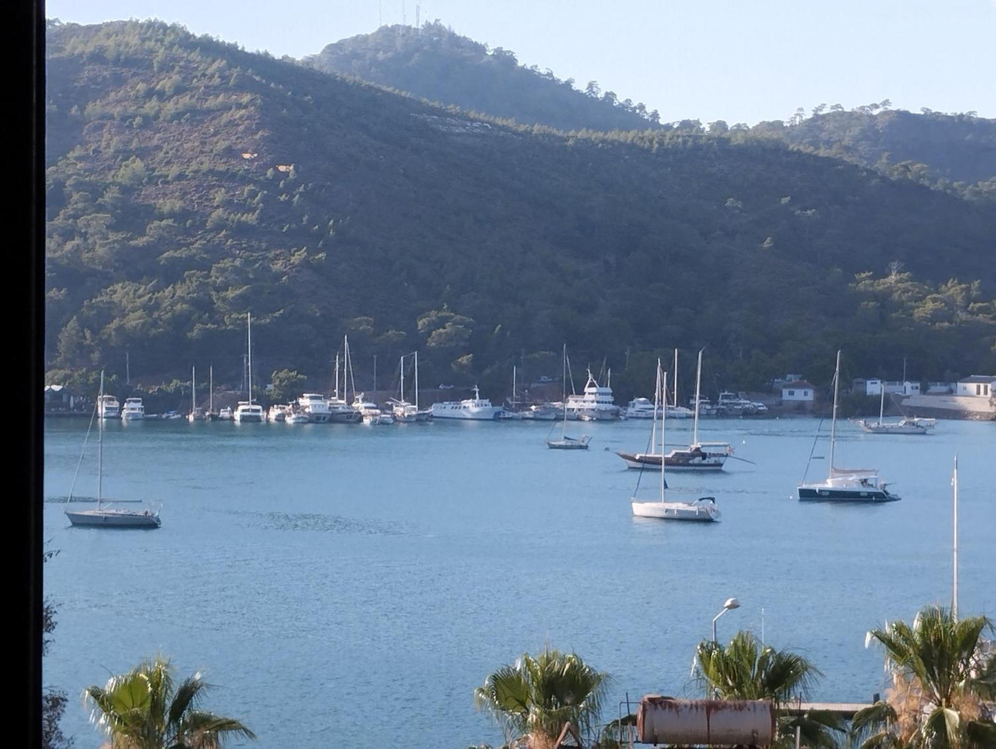 فتحية Duygu Apart Spellbinding Sea Views الغرفة الصورة